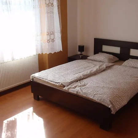 Nelly Veľký Meder